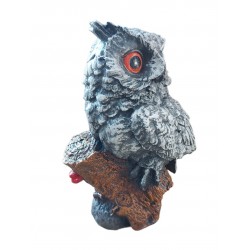Bufnita asezata pe un trunchi de copac, Gri, 35 cm, JJ2428 Bufnita asezata pe un trunchi de copac, Gri, 35 cm, JJ2428