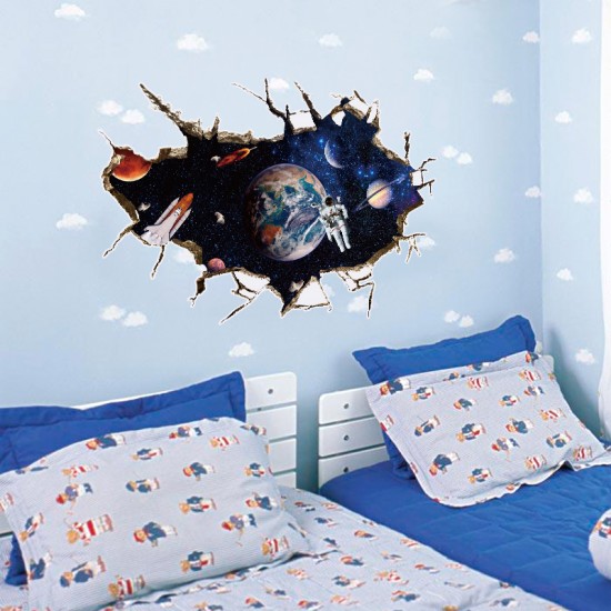 Sticker decorativ, gaura in perete astronaut in spatiu, 80 cm, 67STK Sticker decorativ, gaura in perete astronaut in spatiu, 80 cm, 67STK